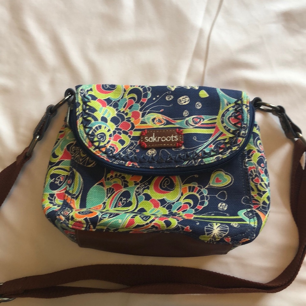 Sakroots Artists Circle Songbird Purse.  NWOT.